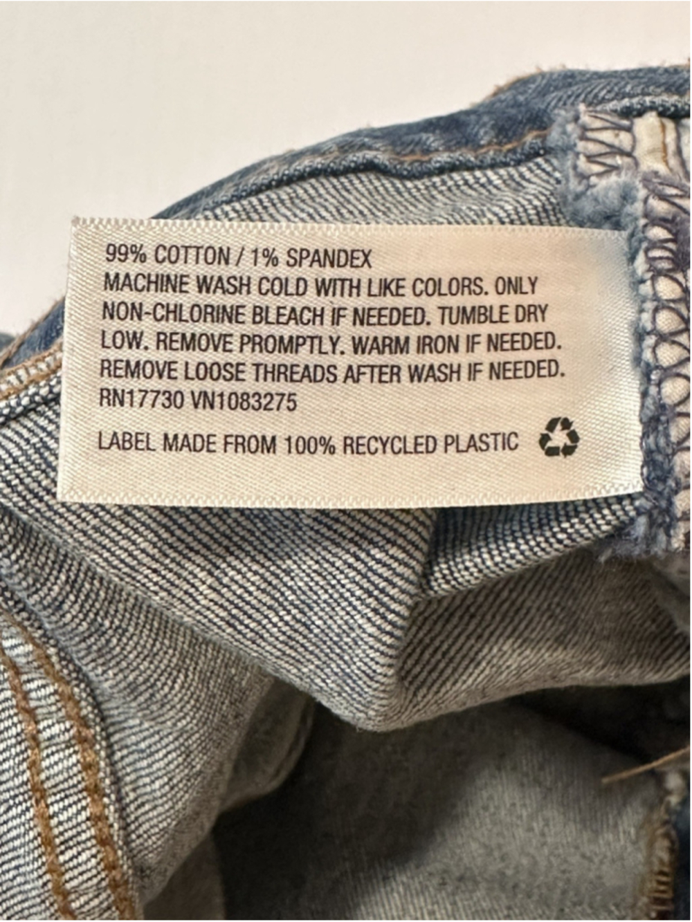 Universal Thread Straight Destructed Jeans Womens 6/28R Raw Hem Holes Distressed - Picture 8 of 16